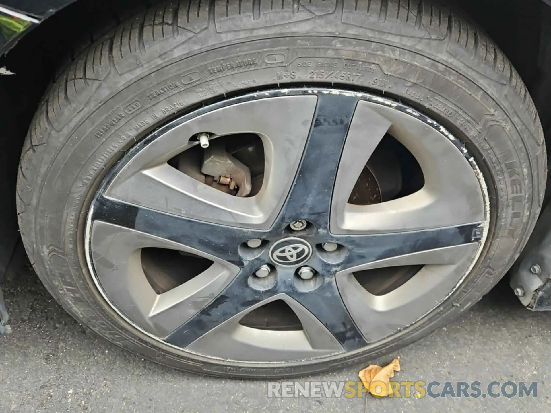 11 fotografías del automóvil dañado JTDKARFU5L3116060 TOYOTA PRIUS 2020
