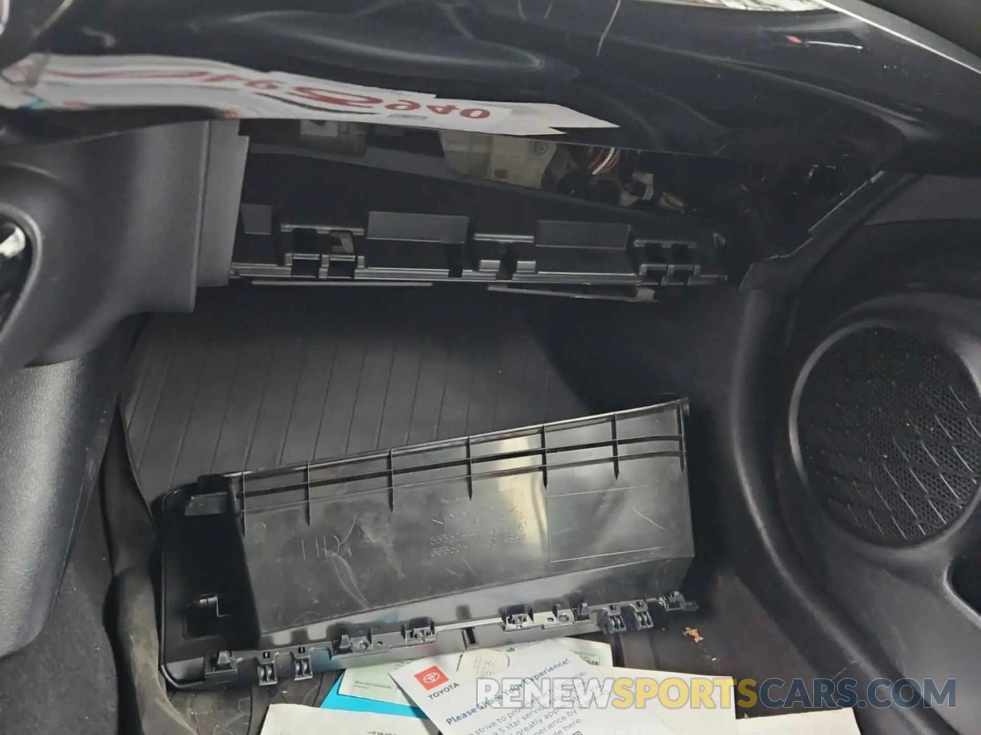 3 fotografías del automóvil dañado JTDKARFU5L3116060 TOYOTA PRIUS 2020