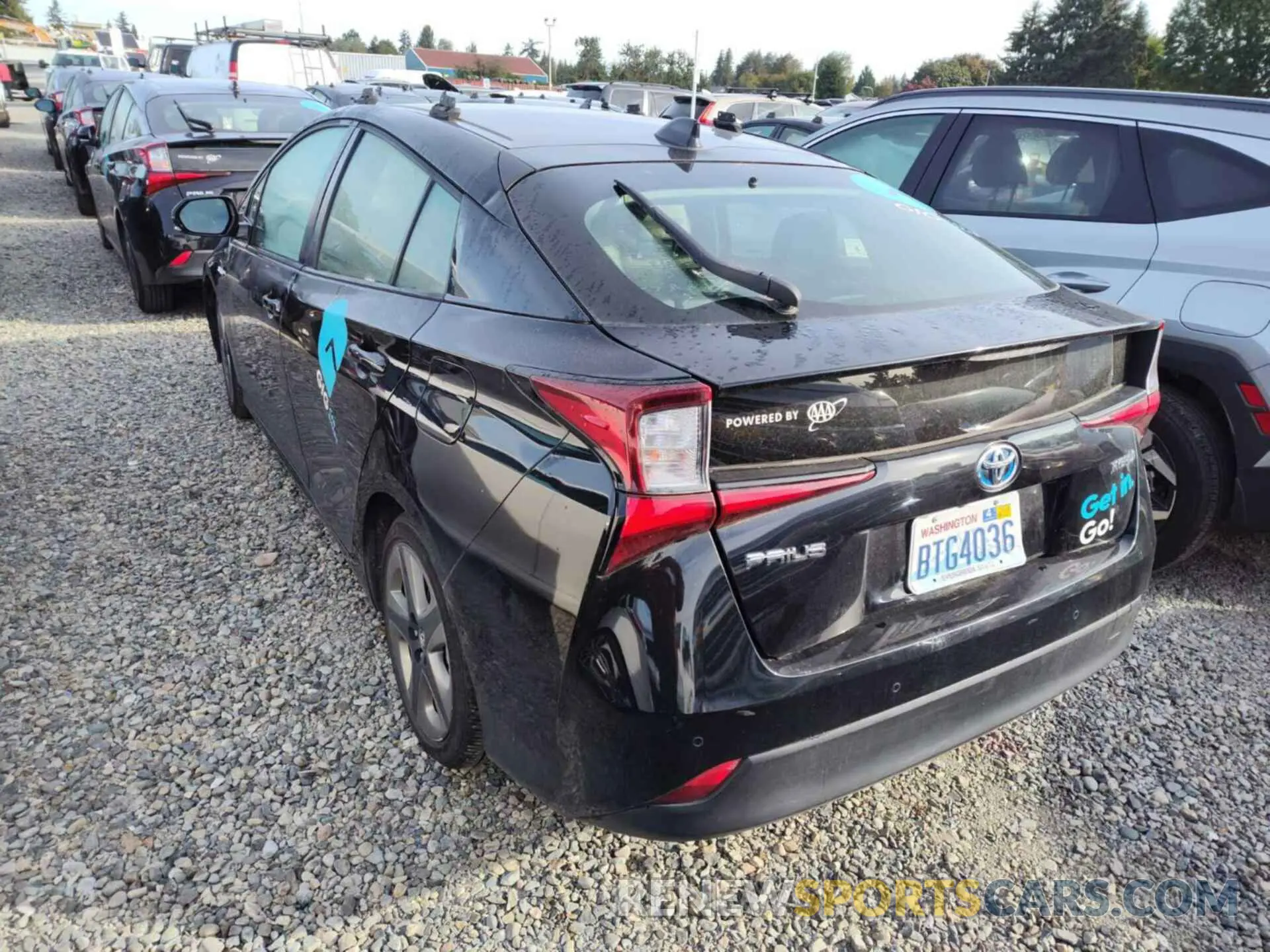 2 fotografías del automóvil dañado JTDKARFU5L3116141 TOYOTA PRIUS 2020