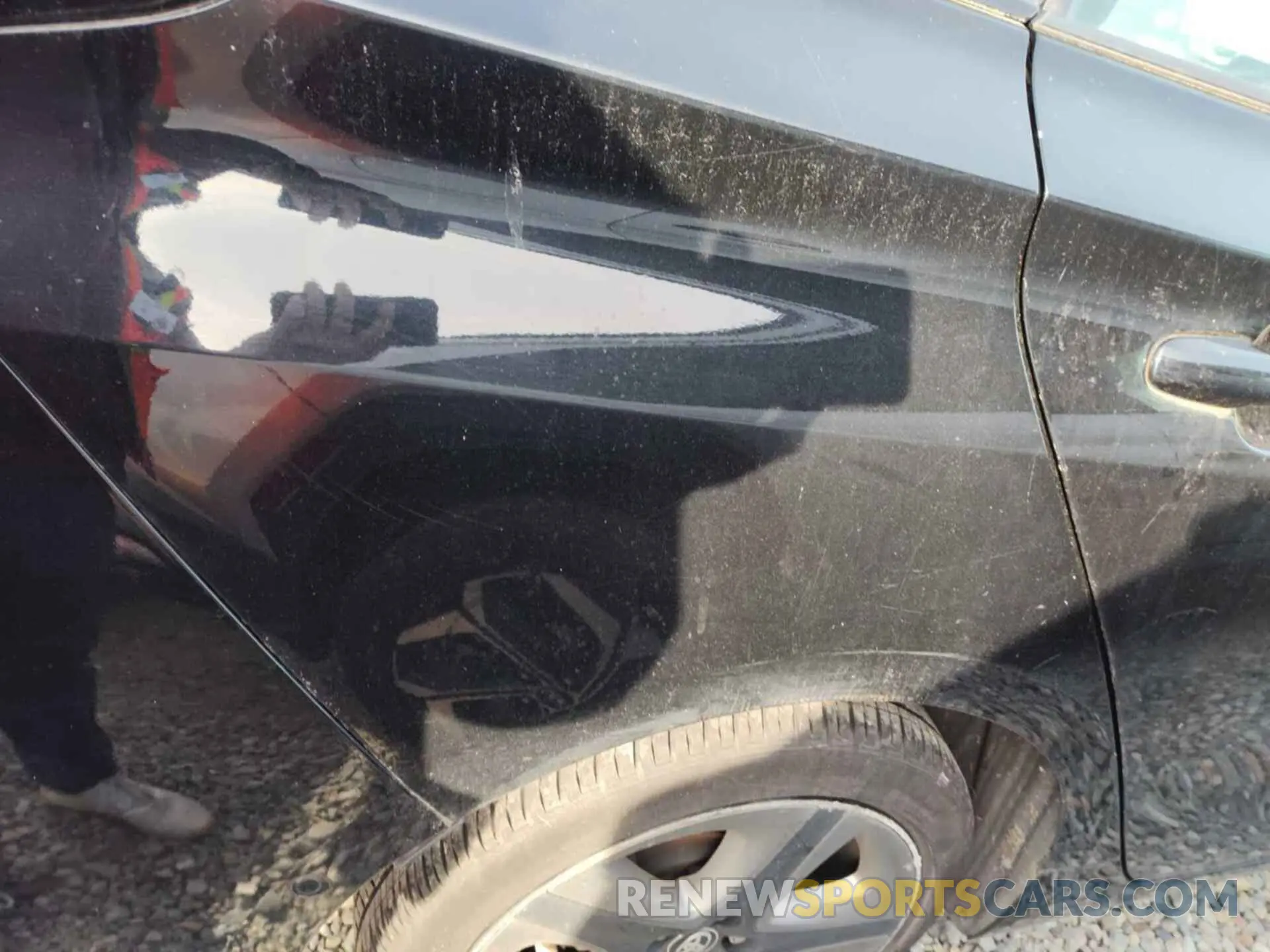 6 fotografías del automóvil dañado JTDKARFU5L3116141 TOYOTA PRIUS 2020