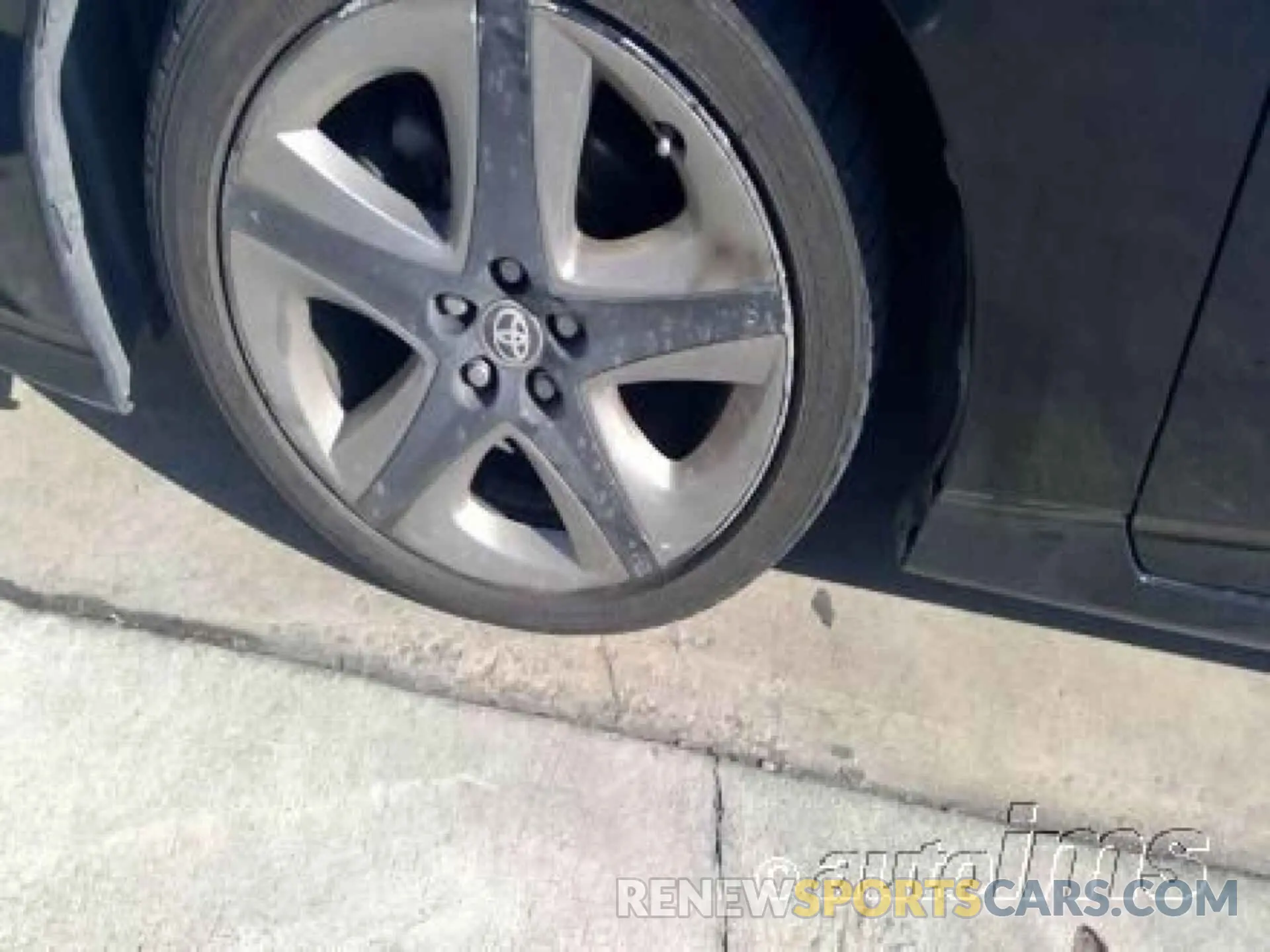 14 fotografías del automóvil dañado JTDKARFU6L3112101 TOYOTA PRIUS 2020