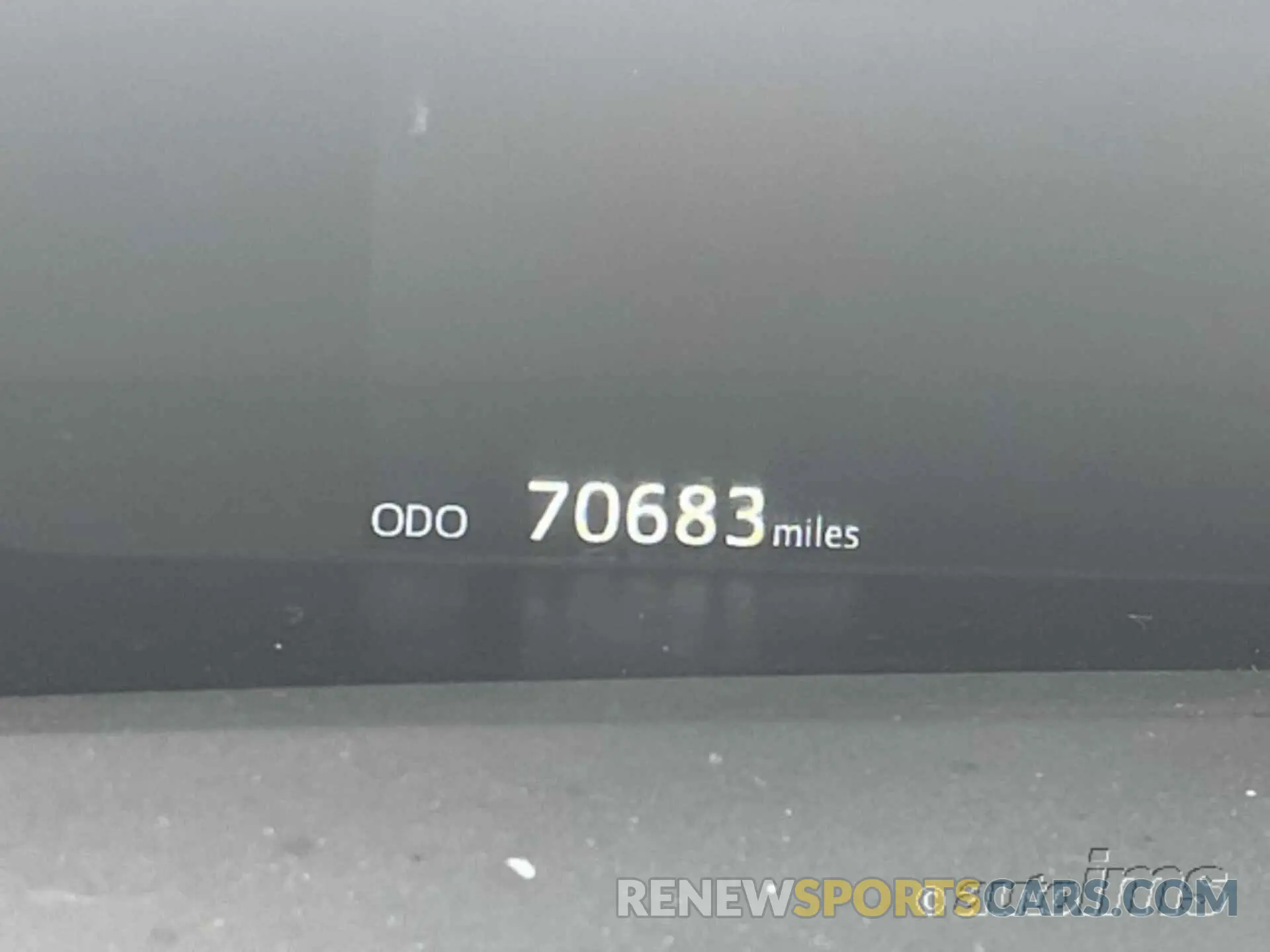 14 fotografías del automóvil dañado JTDKARFU6L3112454 TOYOTA PRIUS 2020