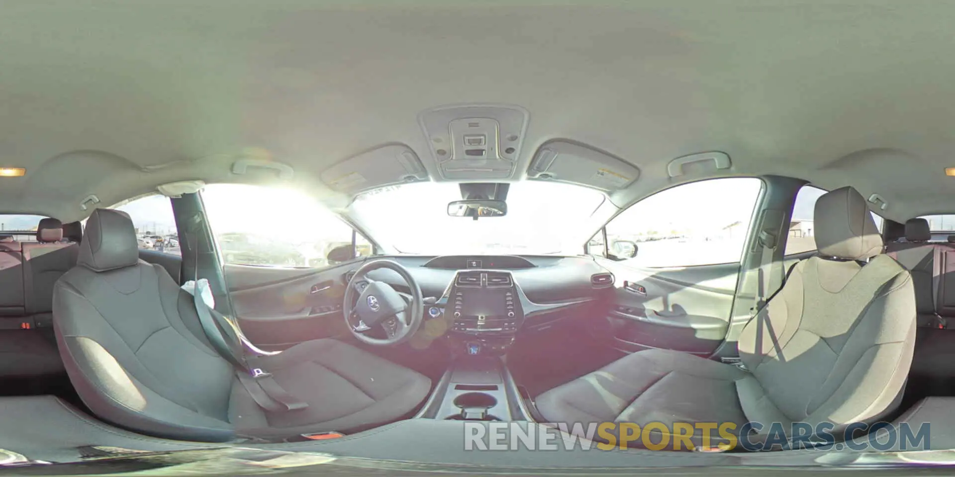 13 fotografías del automóvil dañado JTDKARFU6L3113622 TOYOTA PRIUS 2020