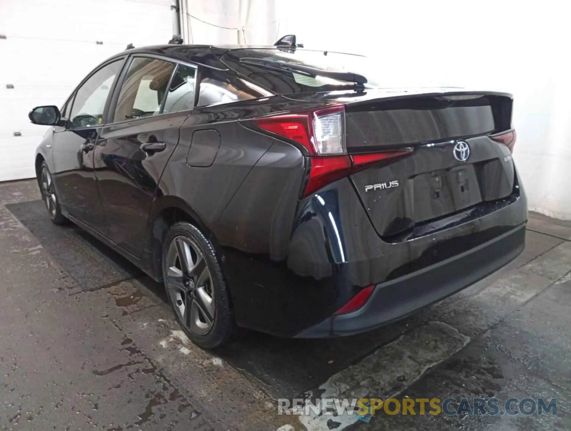 27 fotografías del automóvil dañado JTDKARFU6L3115595 TOYOTA PRIUS 2020