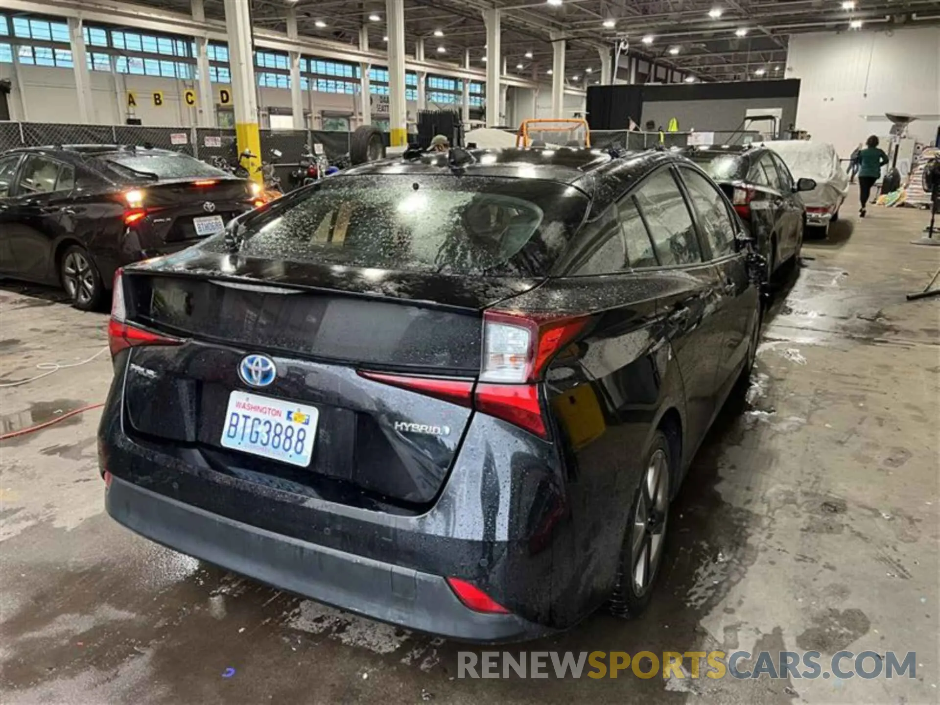24 fotografías del automóvil dañado JTDKARFU6L3115743 TOYOTA PRIUS 2020
