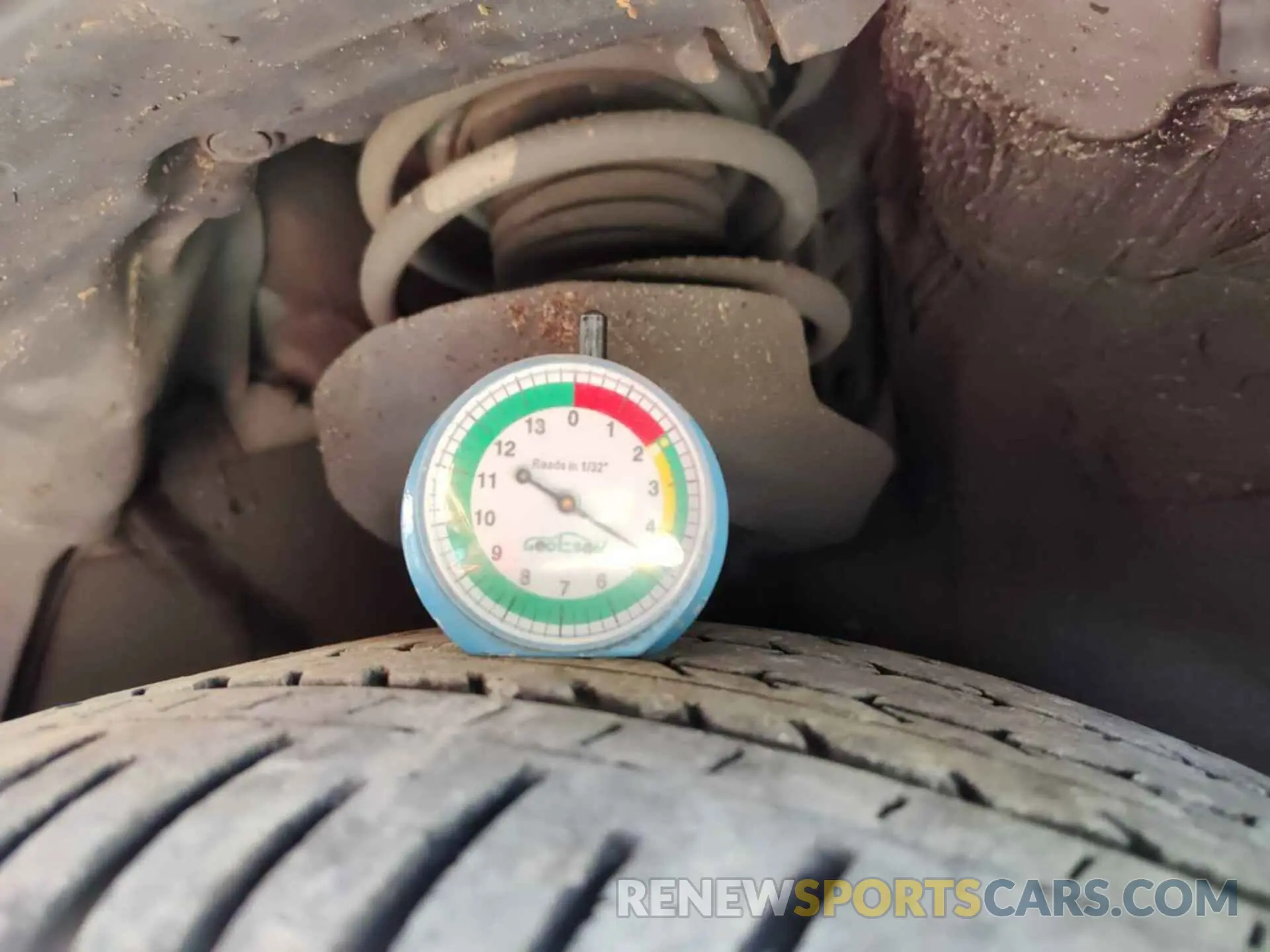 3 fotografías del automóvil dañado JTDKARFU6L3115743 TOYOTA PRIUS 2020