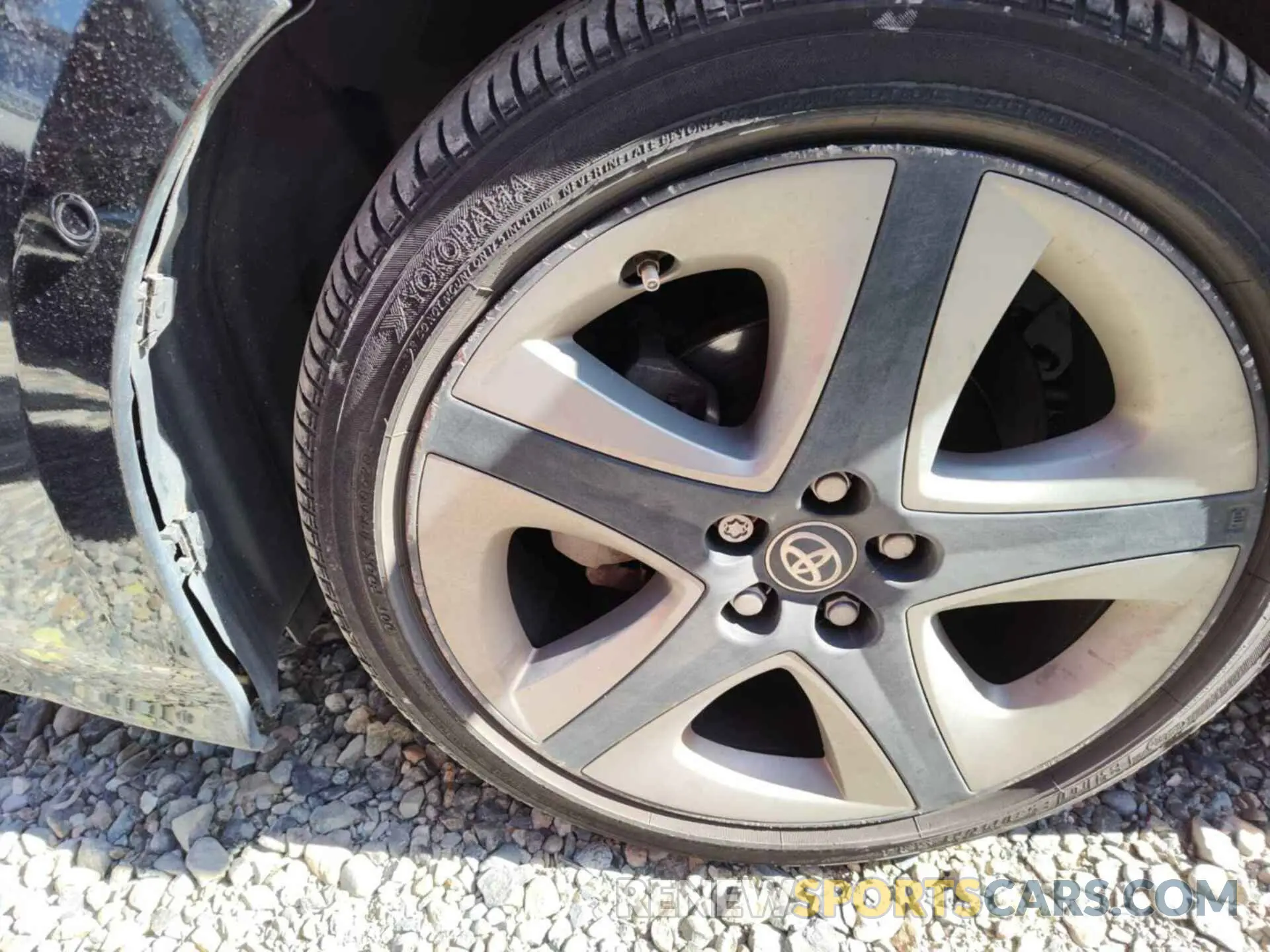 36 fotografías del automóvil dañado JTDKARFU6L3115743 TOYOTA PRIUS 2020
