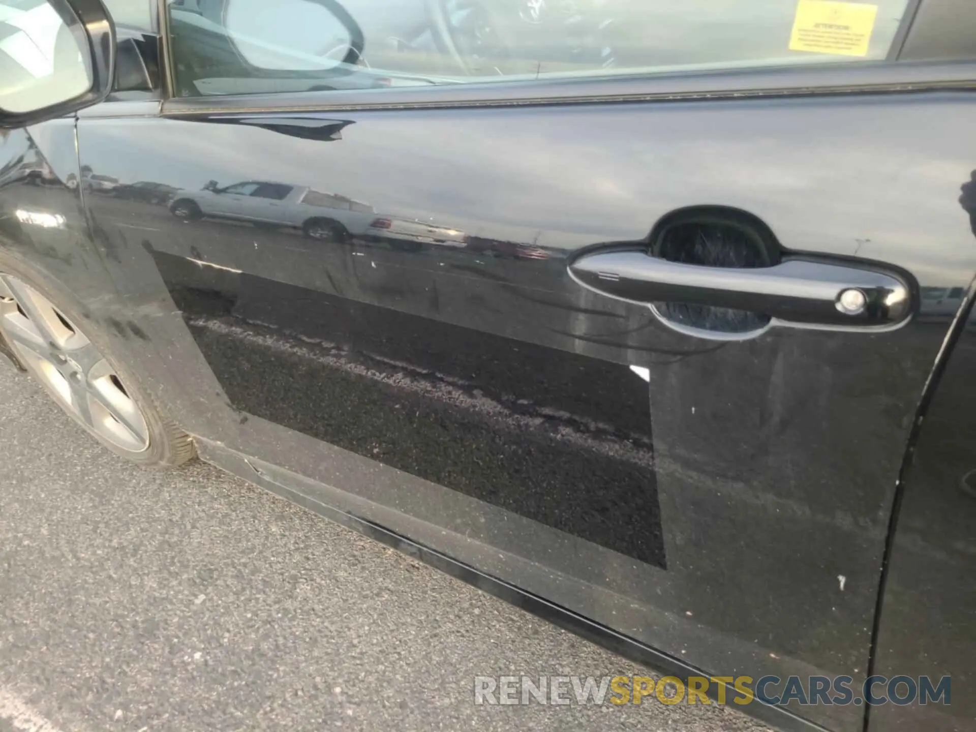 5 fotografías del automóvil dañado JTDKARFU6L3116164 TOYOTA PRIUS 2020
