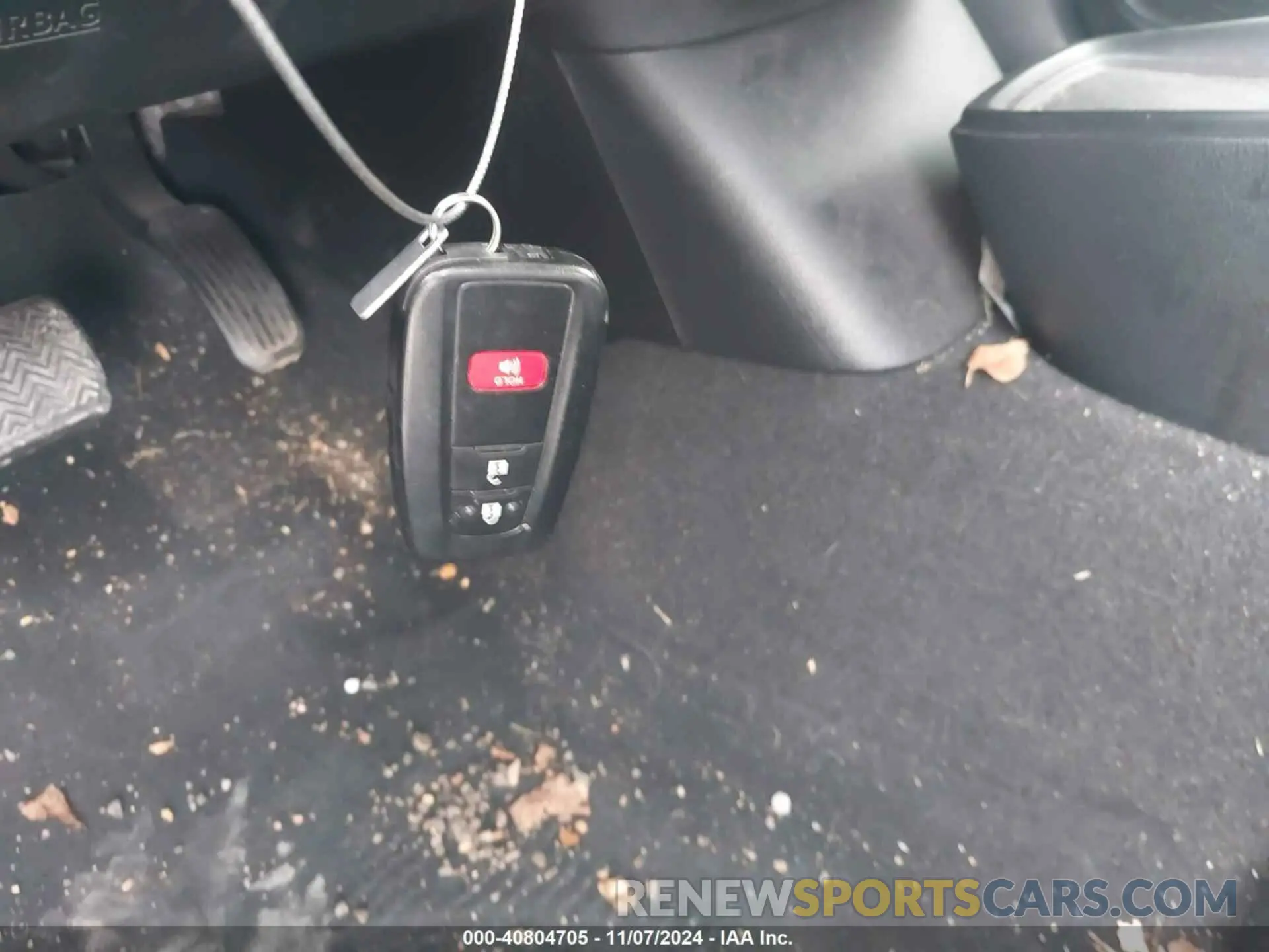 11 fotografías del automóvil dañado JTDKARFU6L3118741 TOYOTA PRIUS 2020