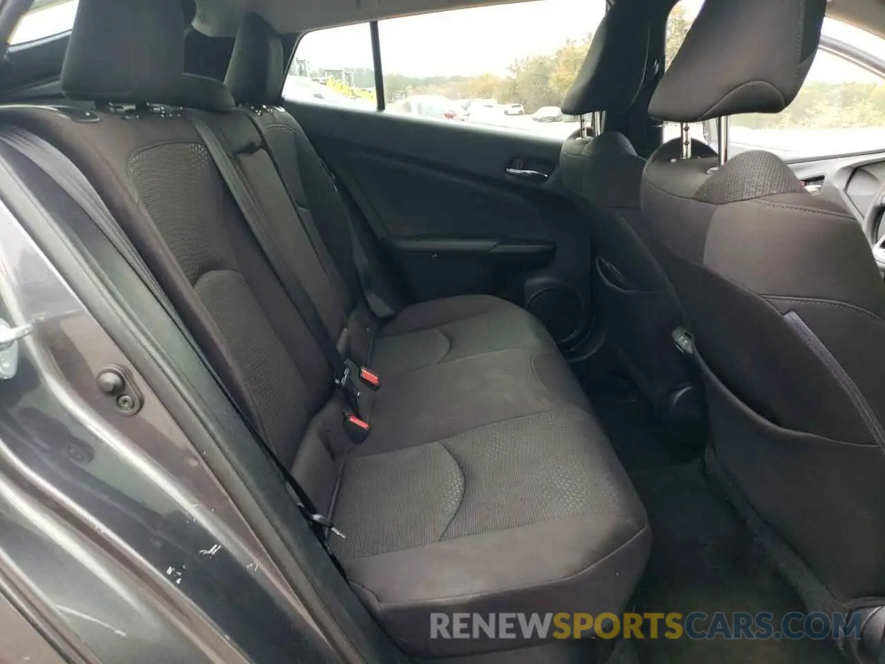 10 fotografías del automóvil dañado JTDKARFU7L3111006 TOYOTA PRIUS 2020