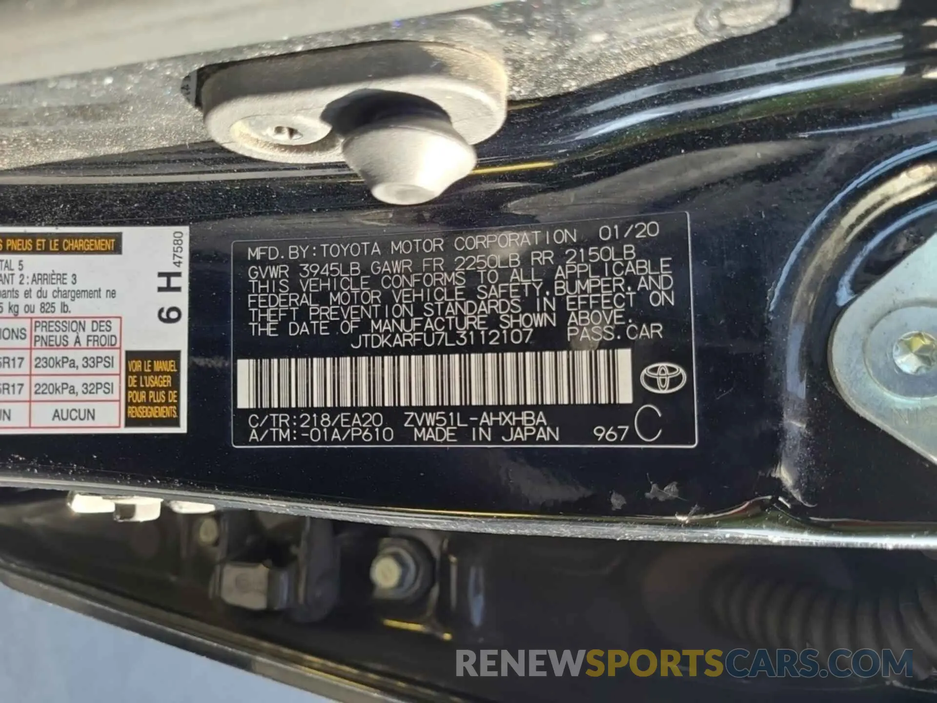 35 fotografías del automóvil dañado JTDKARFU7L3112107 TOYOTA PRIUS 2020