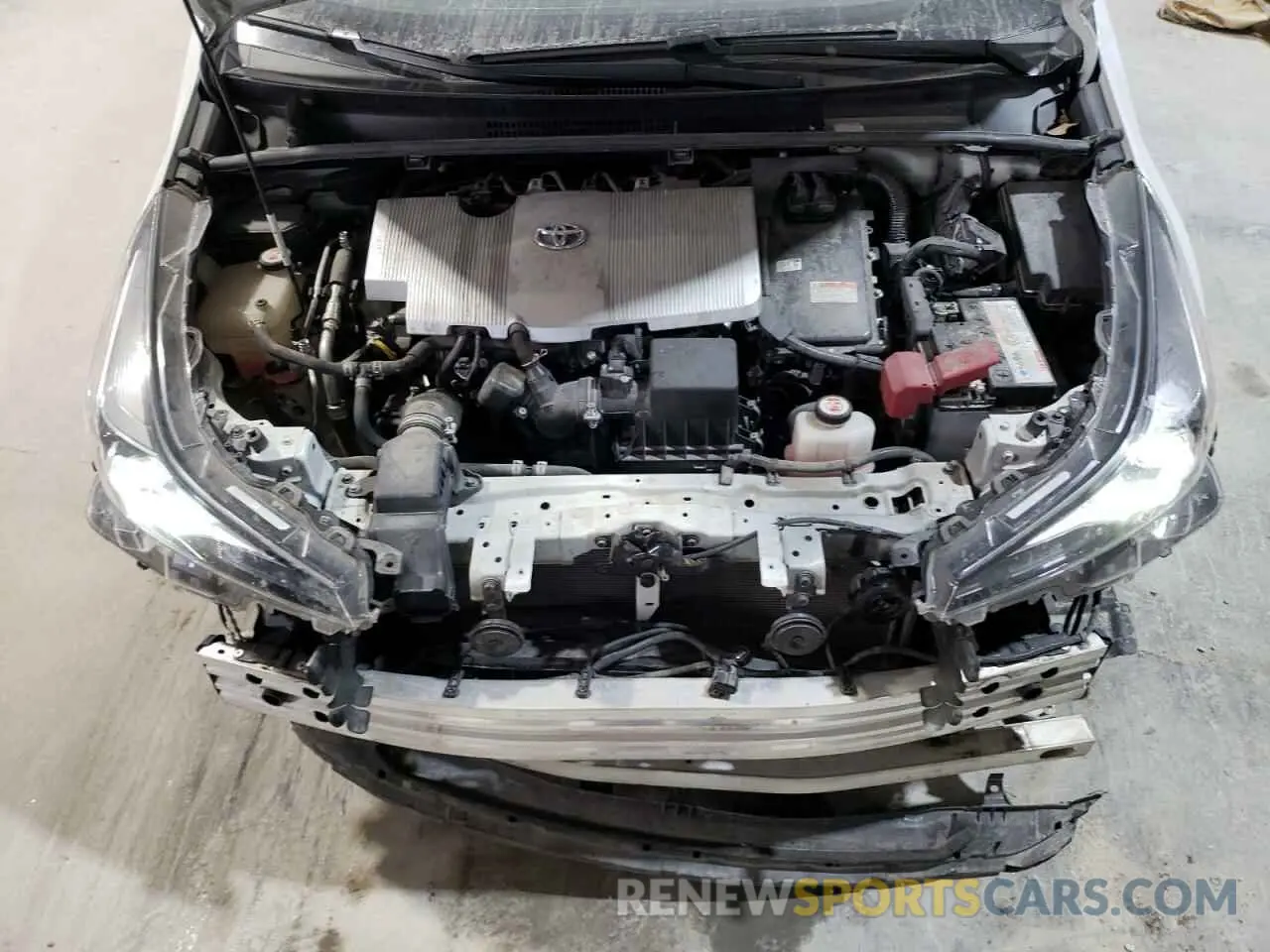 11 fotografías del automóvil dañado JTDKARFU8L3119759 TOYOTA PRIUS 2020