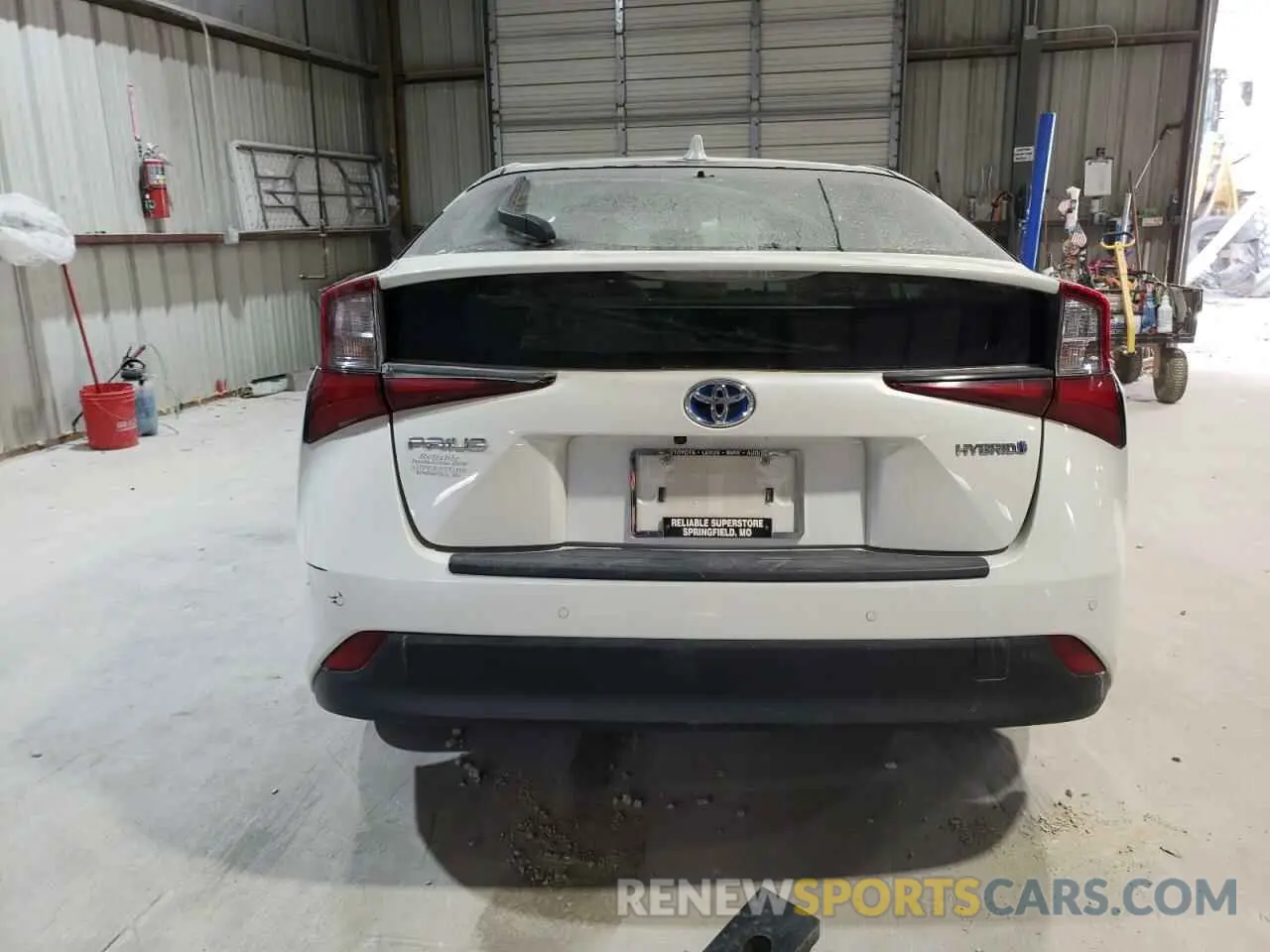 6 fotografías del automóvil dañado JTDKARFU8L3119759 TOYOTA PRIUS 2020
