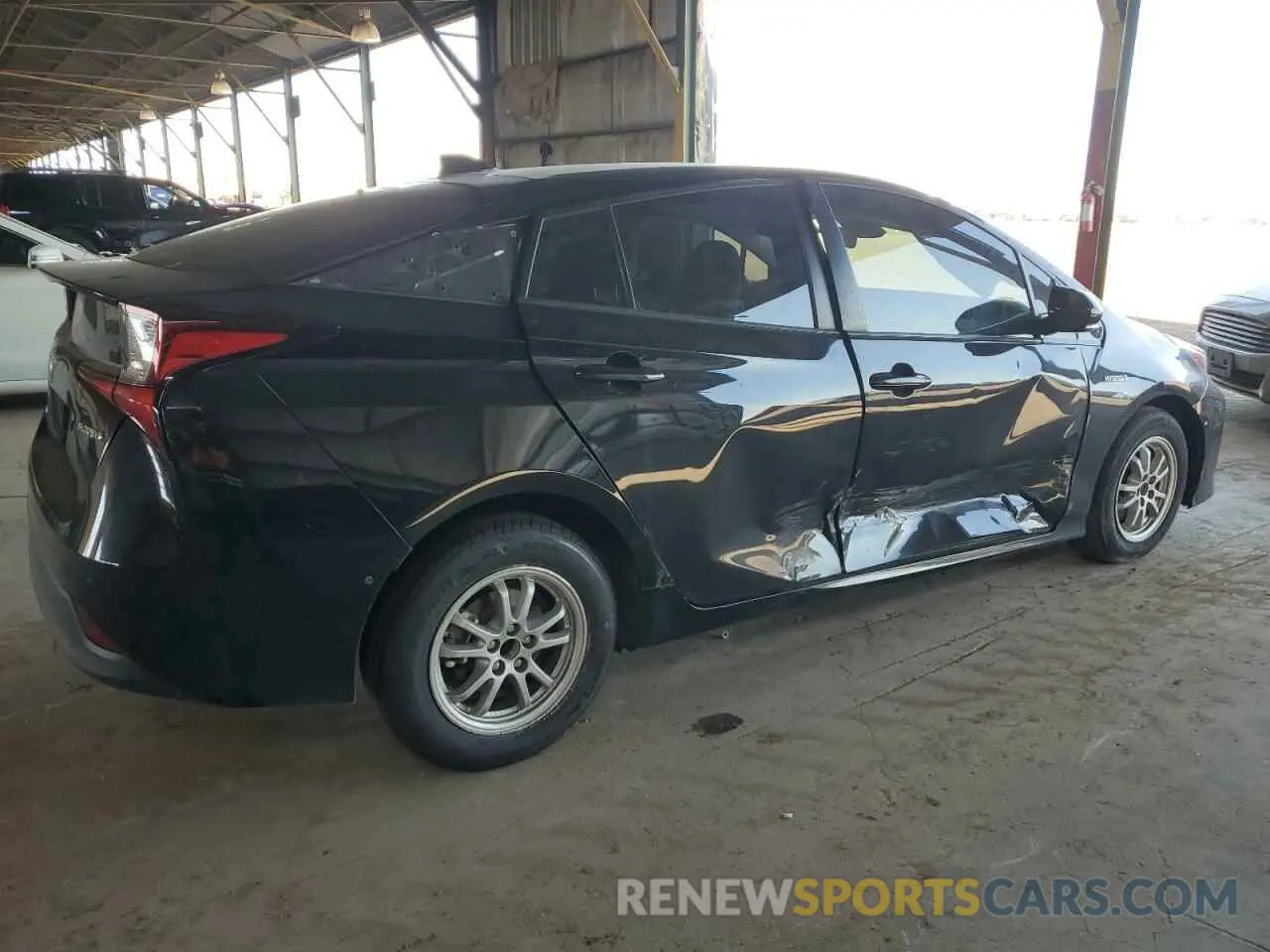 3 fotografías del automóvil dañado JTDKARFU8L3125335 TOYOTA PRIUS 2020