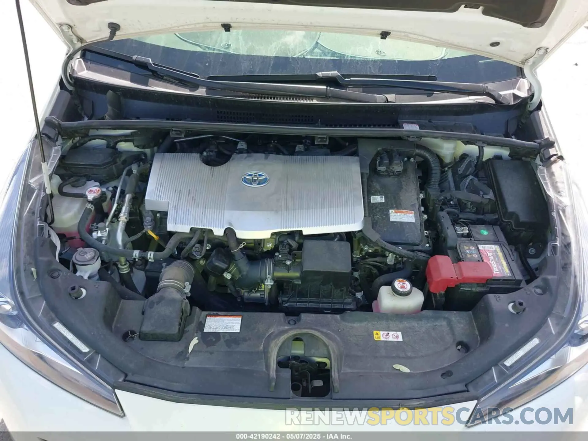 10 fotografías del automóvil dañado JTDKARFU8L3126291 TOYOTA PRIUS 2020