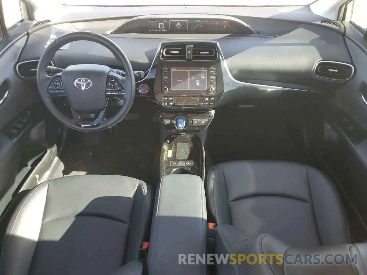8 fotografías del automóvil dañado JTDKARFU9L3118491 TOYOTA PRIUS 2020