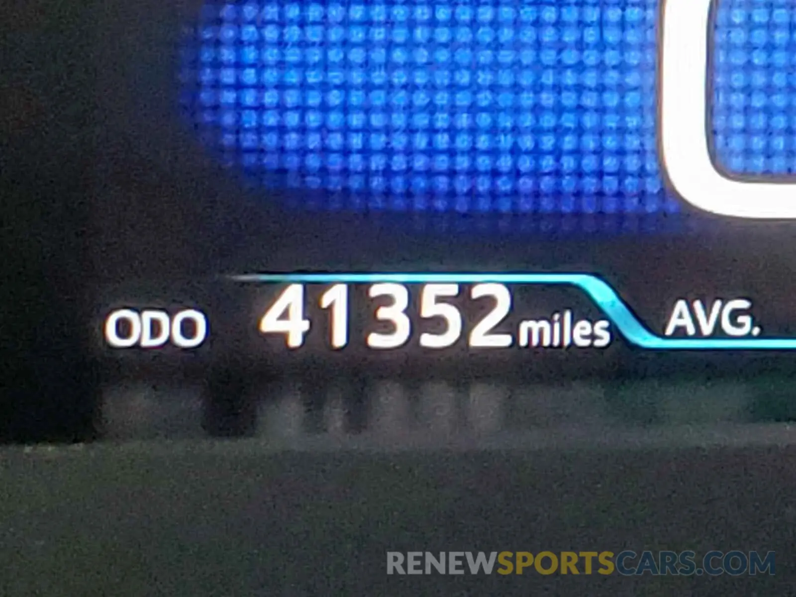 8 fotografías del automóvil dañado JTDKARFU9L3120225 TOYOTA PRIUS 2020