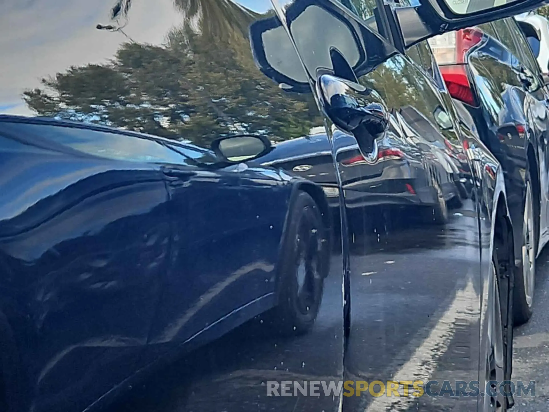 9 fotografías del automóvil dañado JTDKARFUXL3115910 TOYOTA PRIUS 2020