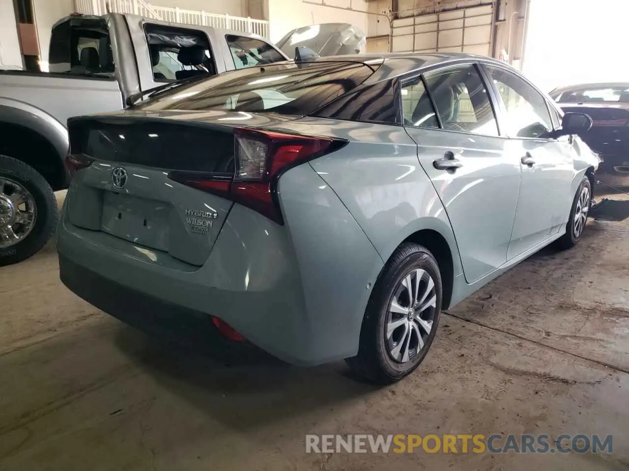 4 fotografías del automóvil dañado JTDL9RFU1L3015000 TOYOTA PRIUS 2020