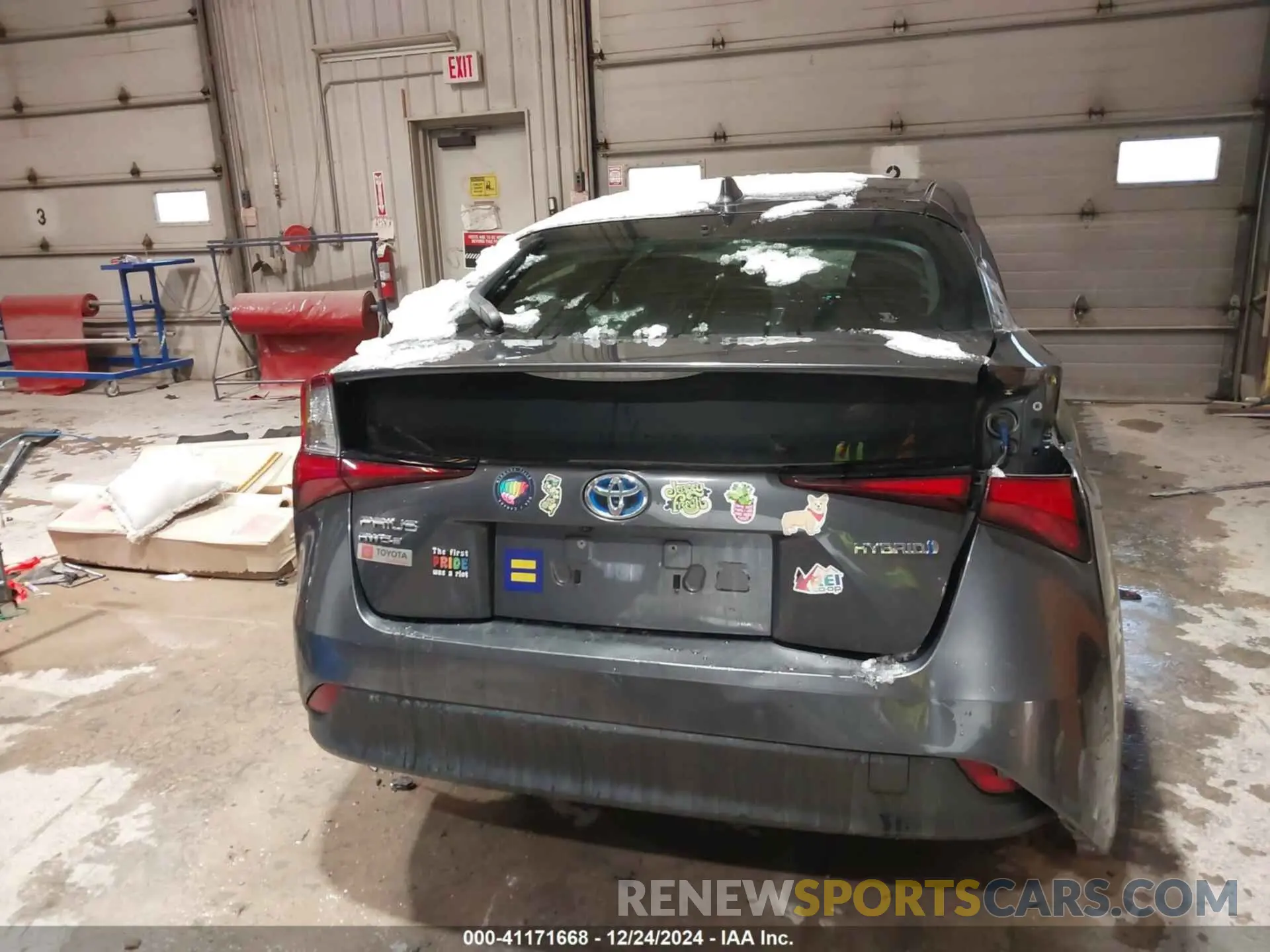 16 fotografías del automóvil dañado JTDL9RFU5L3020409 TOYOTA PRIUS 2020