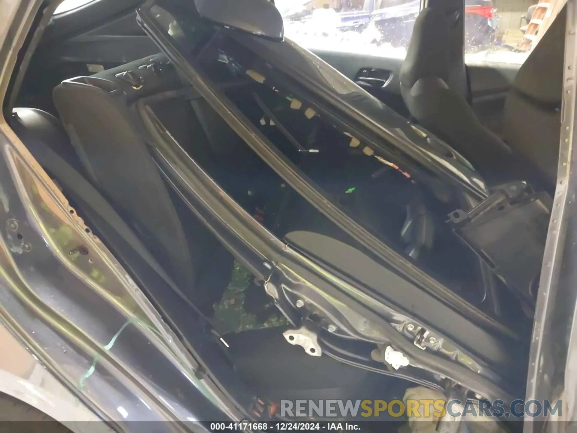 8 fotografías del automóvil dañado JTDL9RFU5L3020409 TOYOTA PRIUS 2020