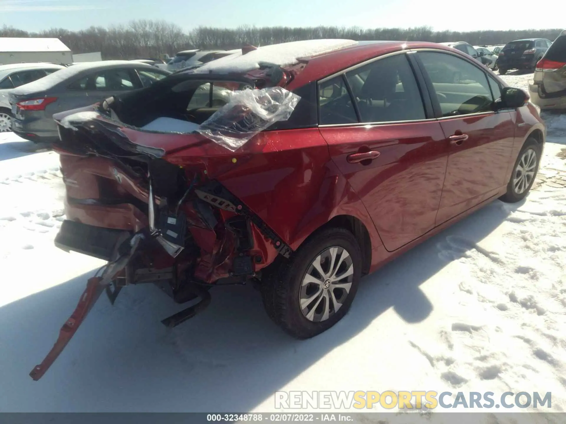 4 fotografías del automóvil dañado JTDL9RFU7L3021948 TOYOTA PRIUS 2020