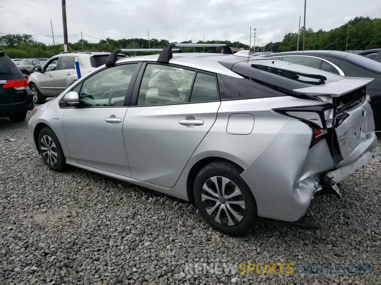 2 fotografías del automóvil dañado JTDL9RFU8L3015415 TOYOTA PRIUS 2020