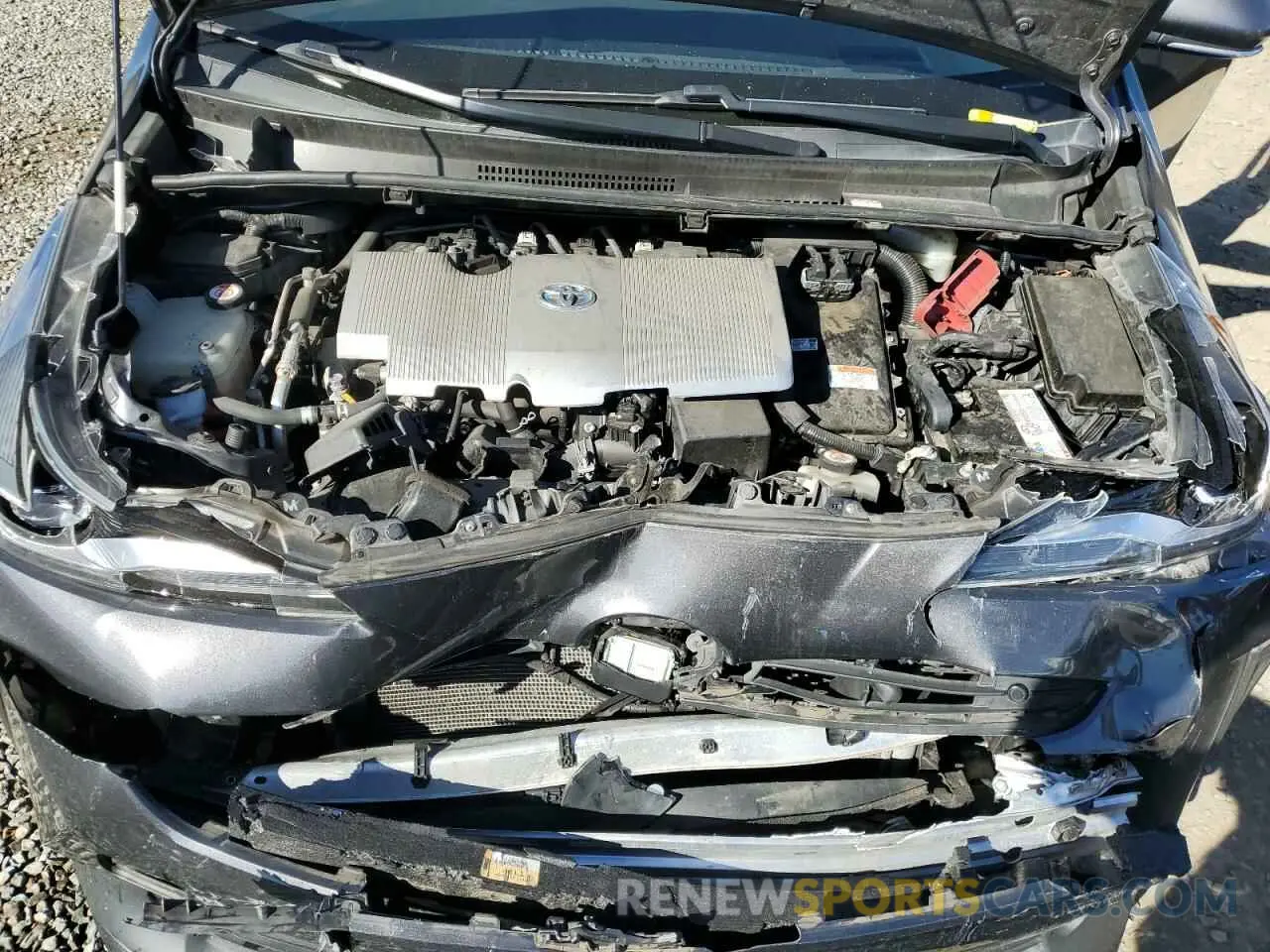 11 fotografías del automóvil dañado JTDL9RFU9L3017464 TOYOTA PRIUS 2020