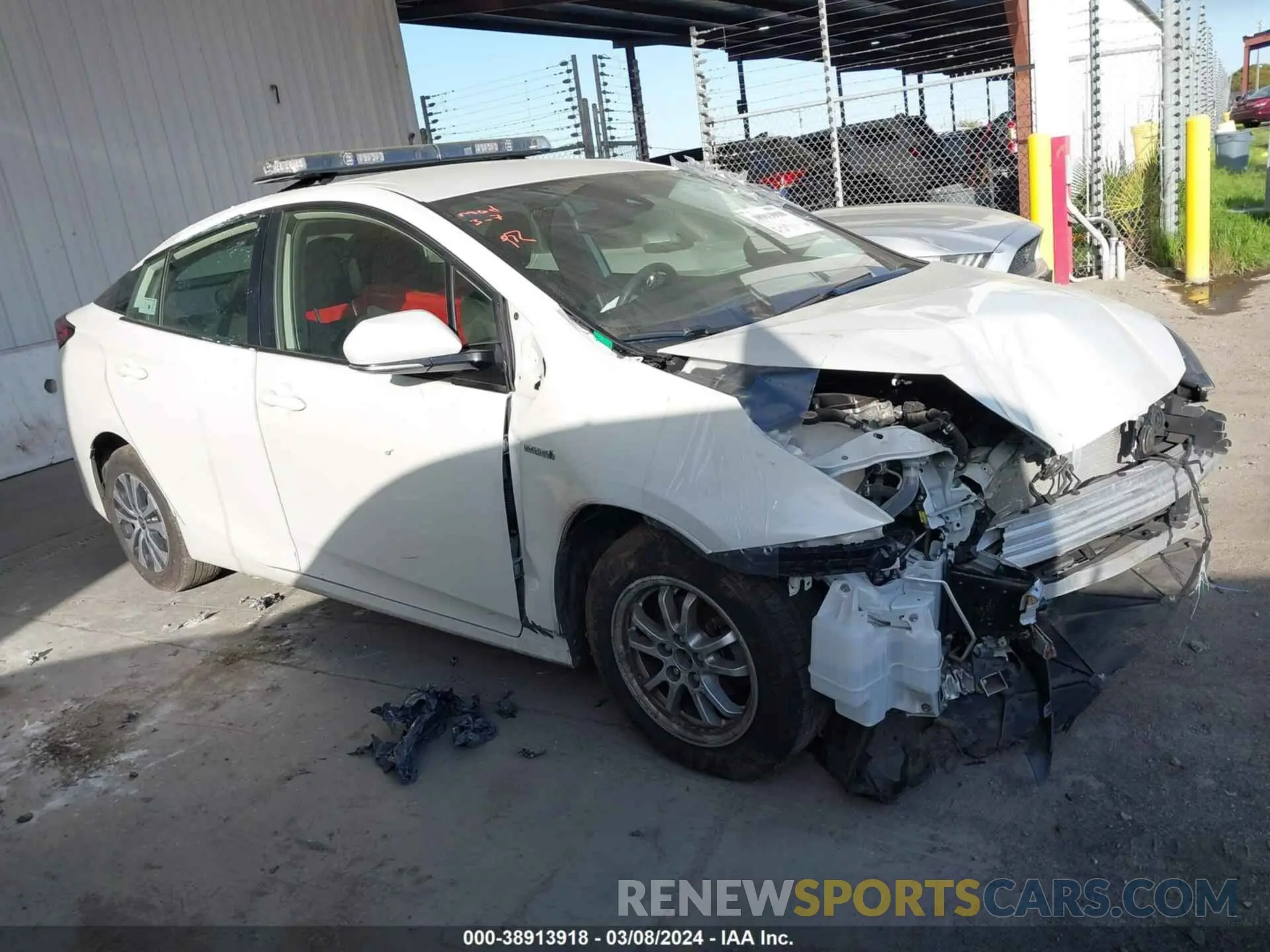 1 fotografías del automóvil dañado JTDL9RFU9L3019358 TOYOTA PRIUS 2020