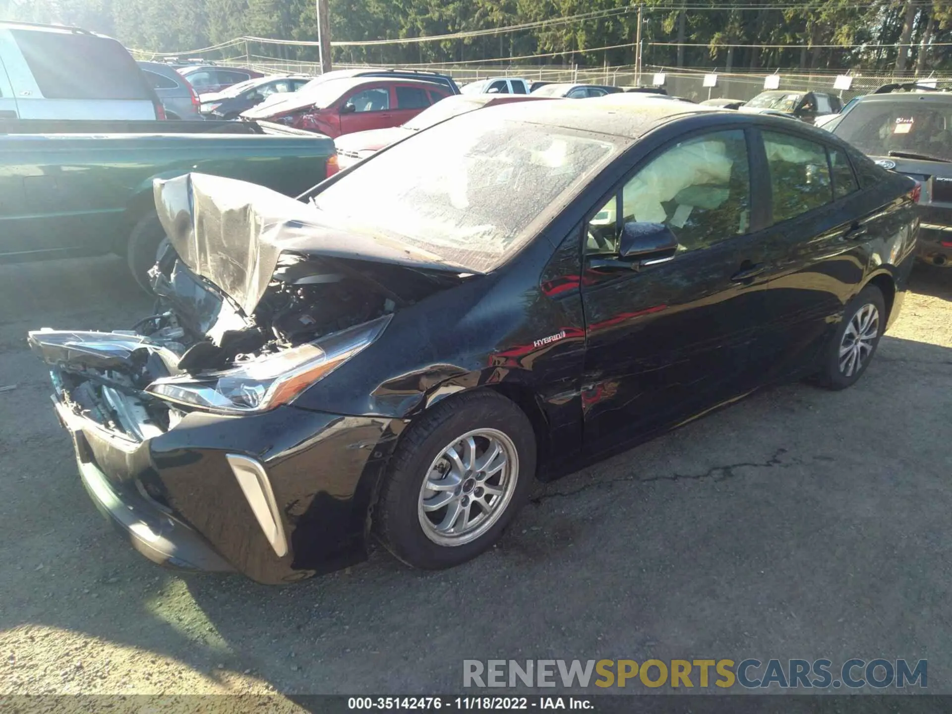 2 fotografías del automóvil dañado JTDL9RFU9L3022096 TOYOTA PRIUS 2020