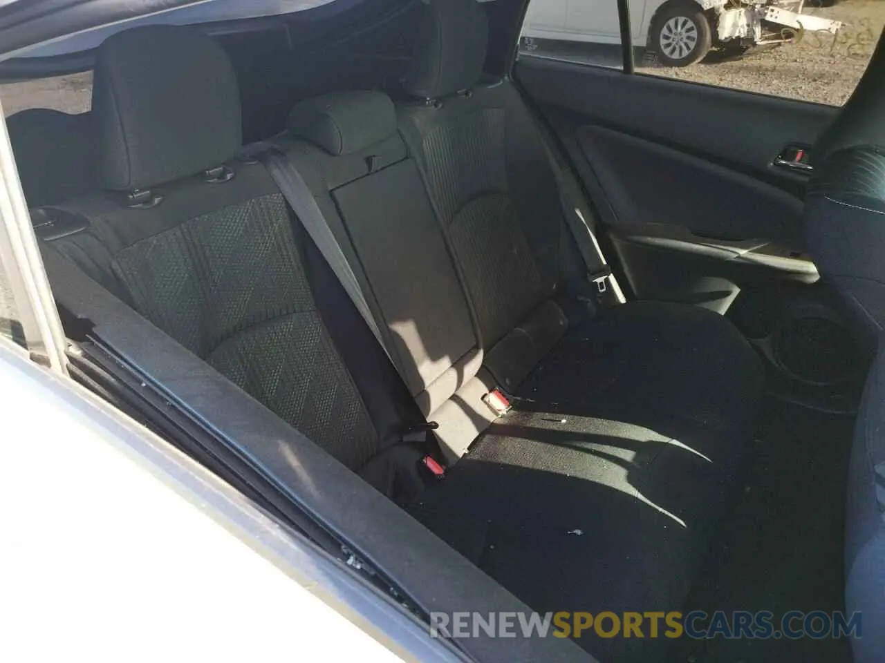 6 fotografías del automóvil dañado JTDKAMFP0M3189254 TOYOTA PRIUS 2021