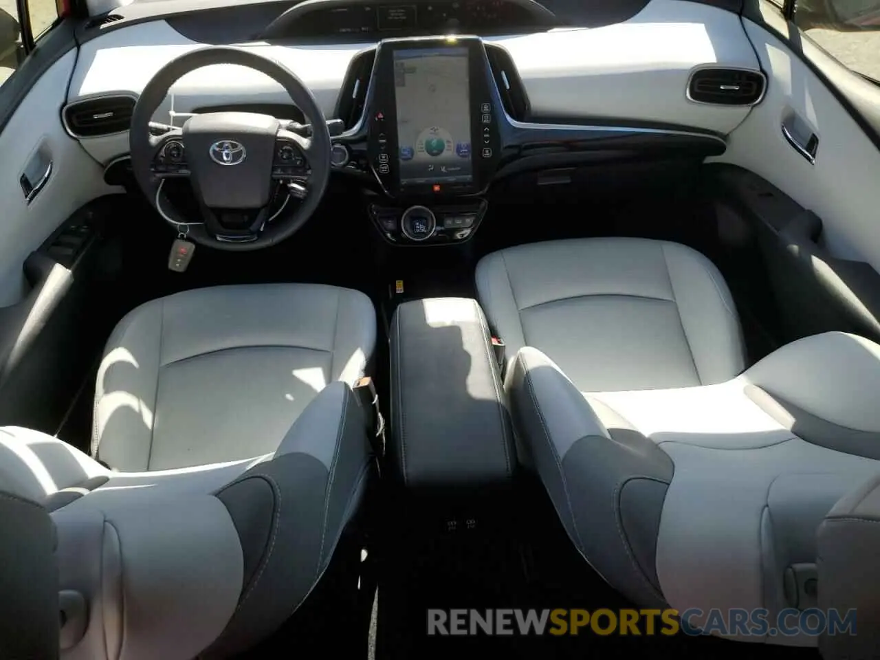 8 fotografías del automóvil dañado JTDKAMFP0M3190260 TOYOTA PRIUS 2021