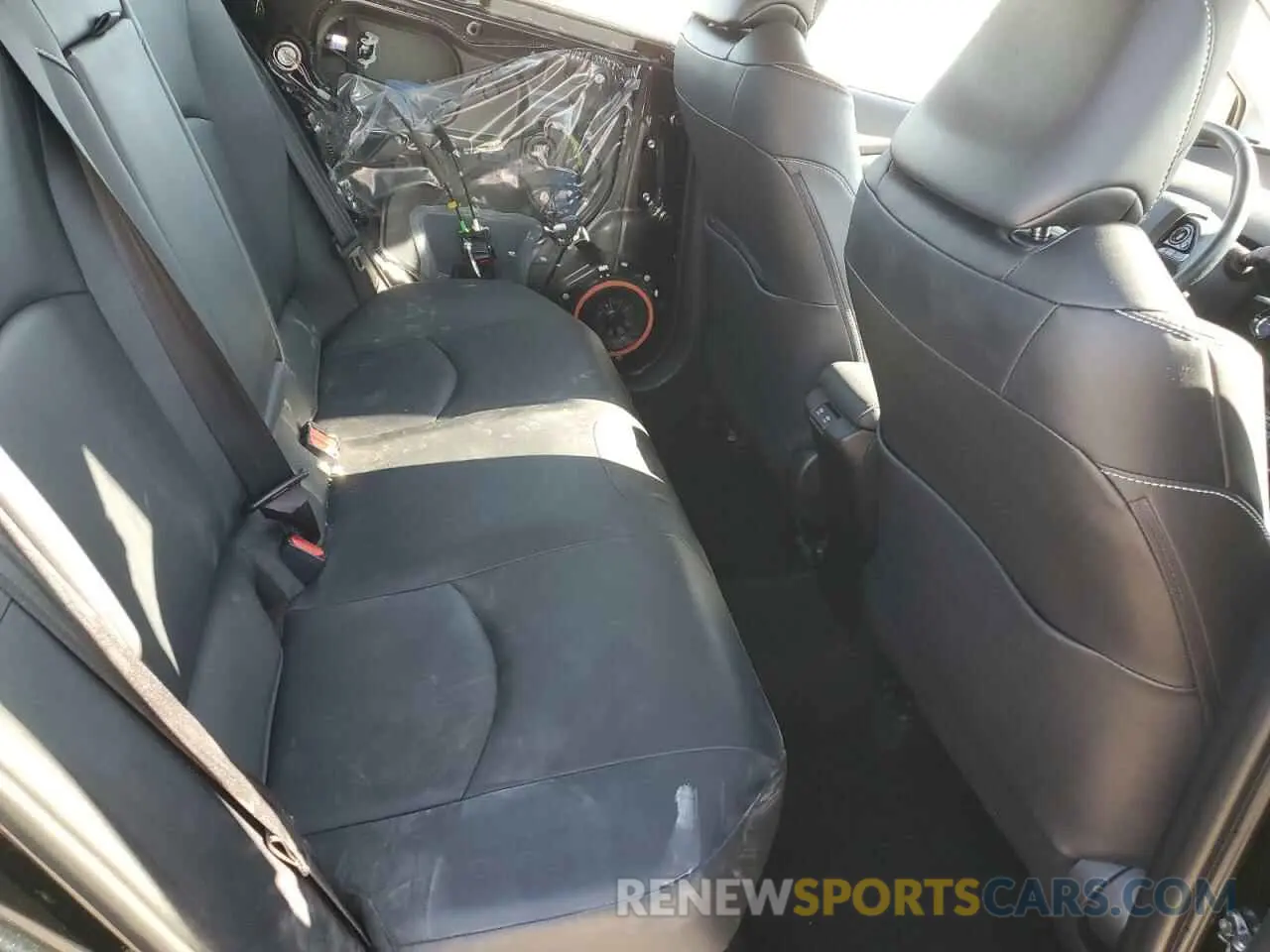 10 fotografías del automóvil dañado JTDKAMFP0M3193904 TOYOTA PRIUS 2021