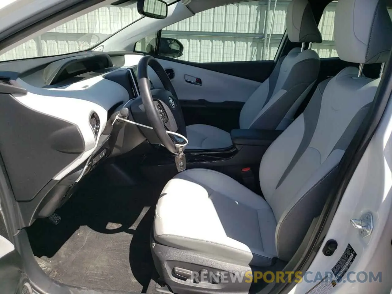 7 fotografías del automóvil dañado JTDKAMFP1M3167960 TOYOTA PRIUS 2021