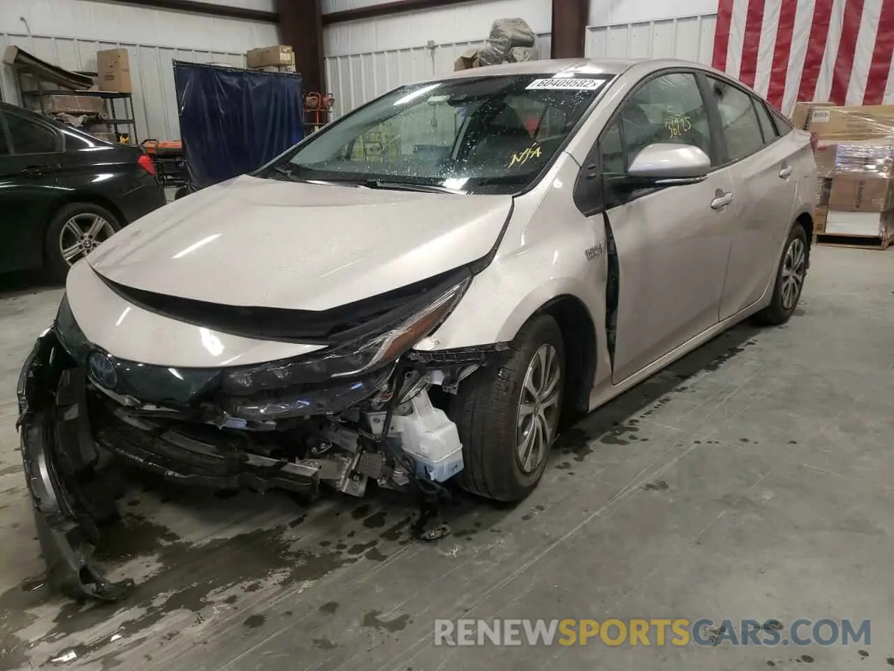 2 fotografías del automóvil dañado JTDKAMFP3M3184176 TOYOTA PRIUS 2021