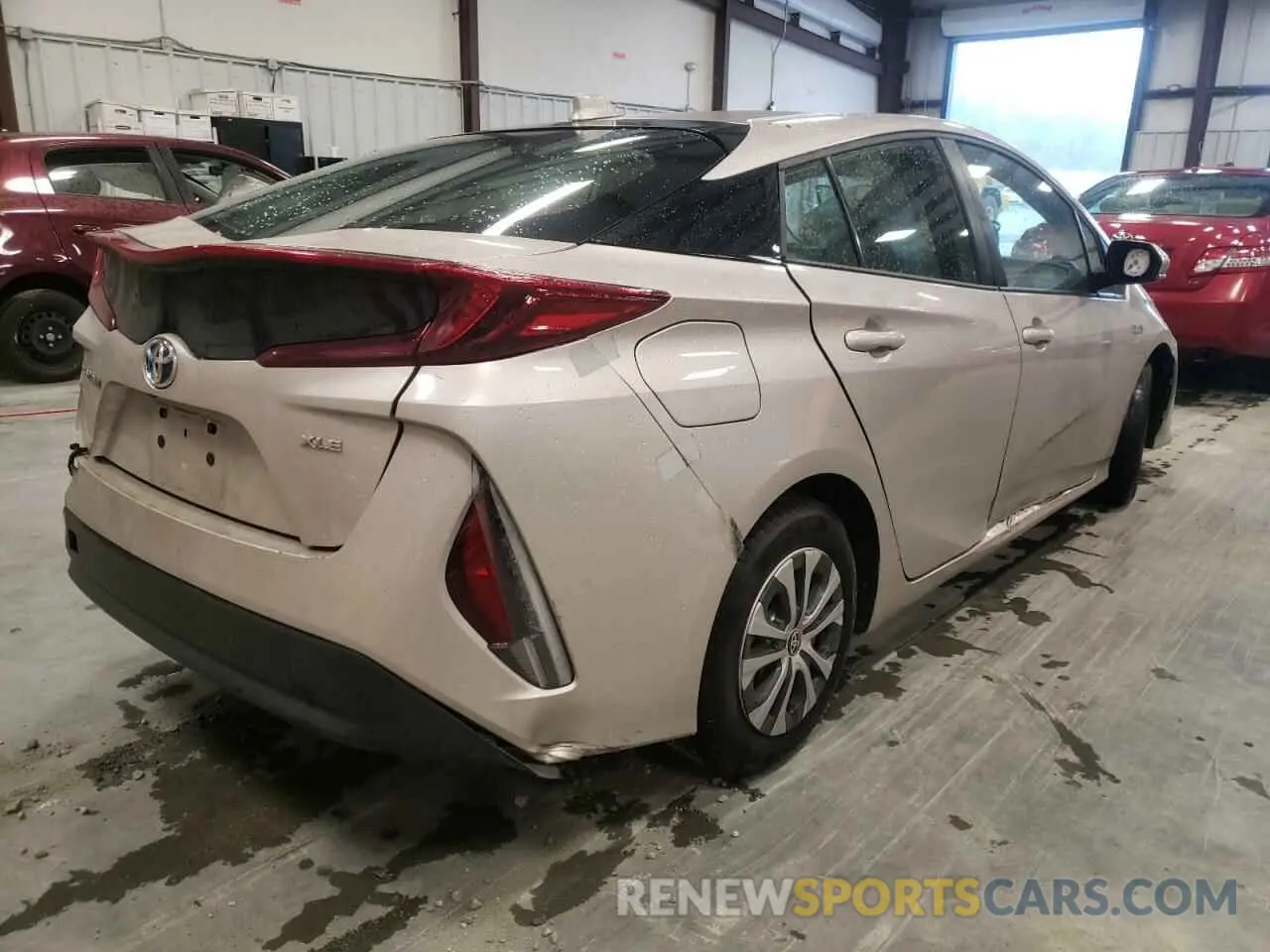 4 fotografías del automóvil dañado JTDKAMFP3M3184176 TOYOTA PRIUS 2021