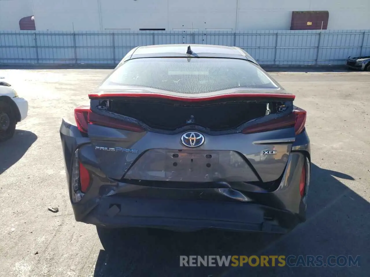 6 fotografías del automóvil dañado JTDKAMFP4M3179293 TOYOTA PRIUS 2021