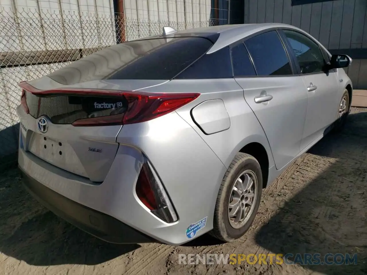 4 fotografías del automóvil dañado JTDKAMFP5M3179304 TOYOTA PRIUS 2021