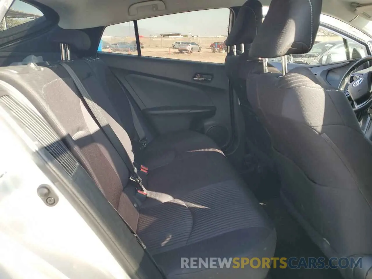 10 fotografías del automóvil dañado JTDKAMFP5M3179965 TOYOTA PRIUS 2021