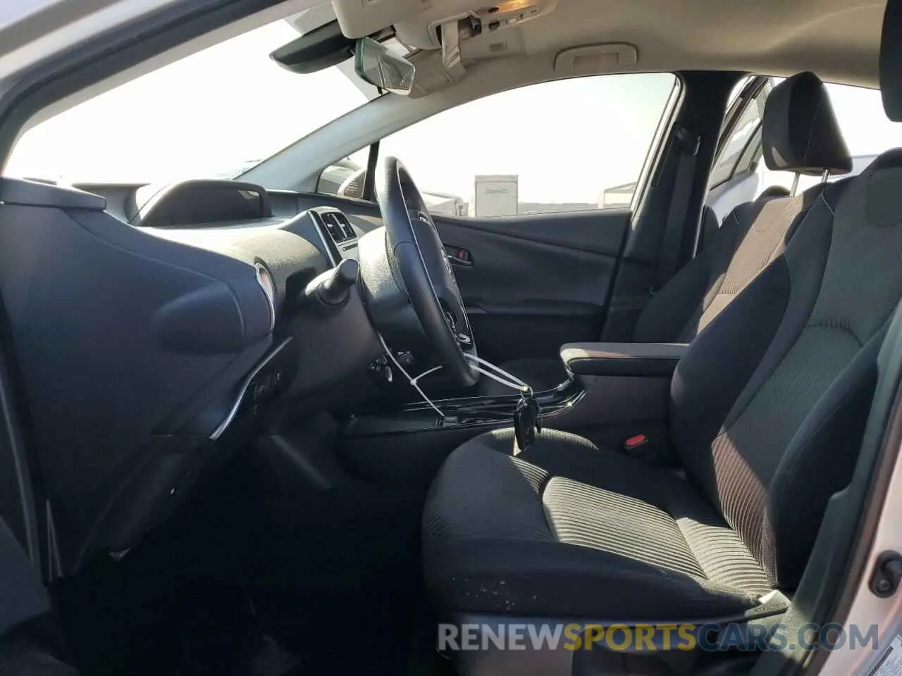 7 fotografías del automóvil dañado JTDKAMFP5M3179965 TOYOTA PRIUS 2021