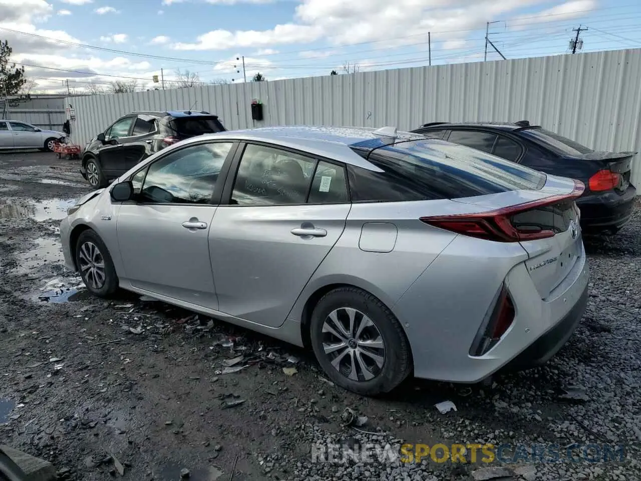 2 fotografías del automóvil dañado JTDKAMFP6M3164990 TOYOTA PRIUS 2021