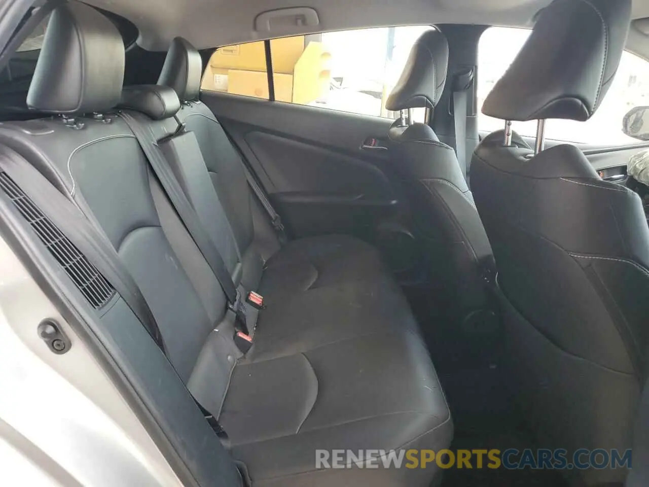 10 fotografías del automóvil dañado JTDKAMFP6M3175181 TOYOTA PRIUS 2021