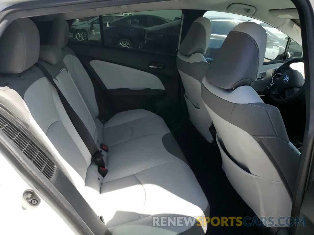 10 fotografías del automóvil dañado JTDKAMFP6M3184835 TOYOTA PRIUS 2021