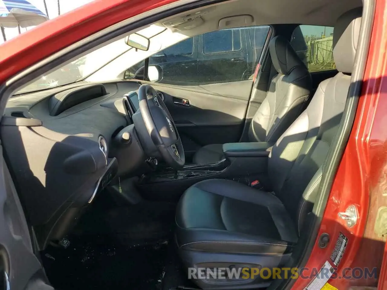 7 fotografías del automóvil dañado JTDKAMFP7M3172922 TOYOTA PRIUS 2021