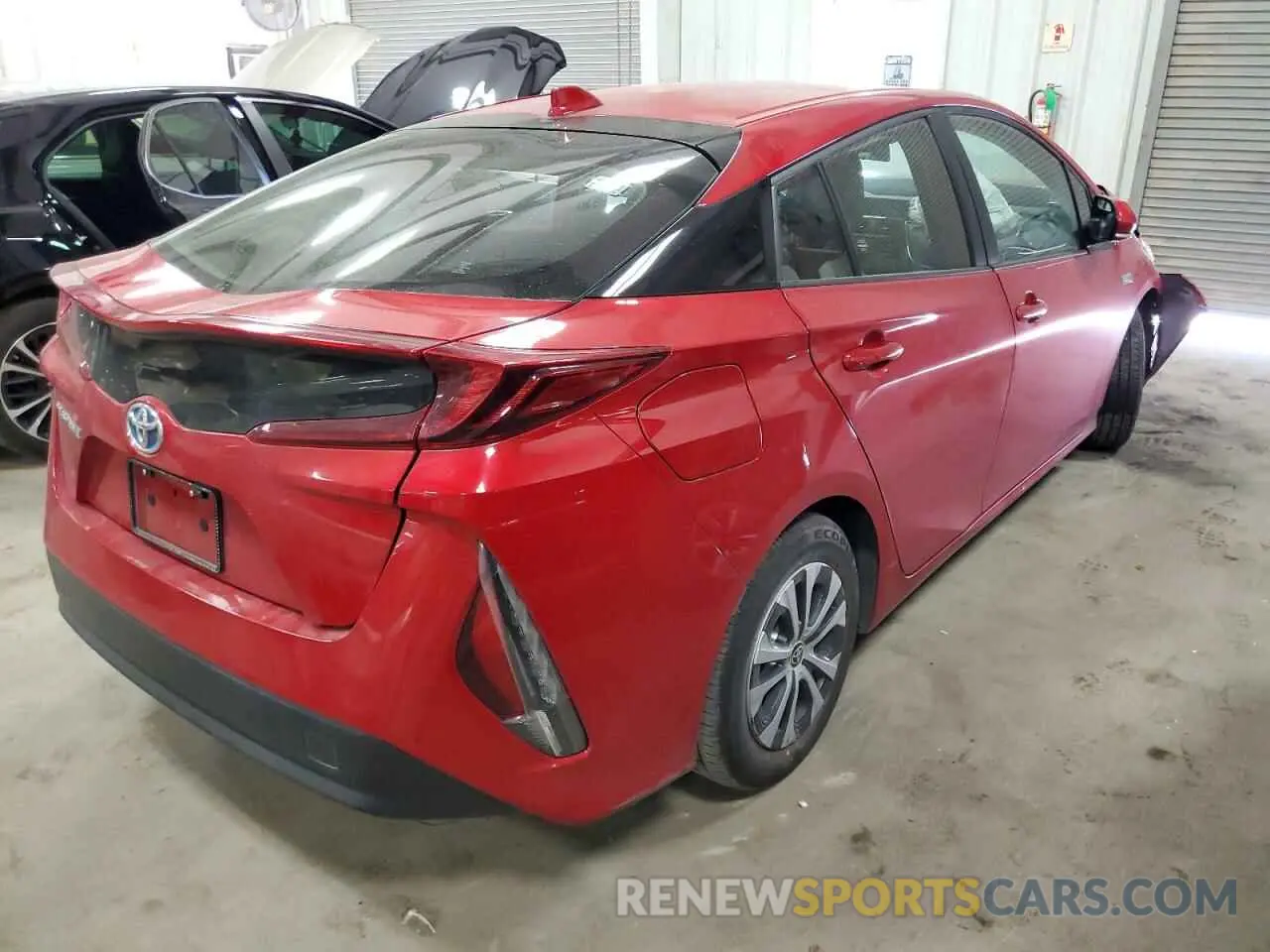 4 fotografías del automóvil dañado JTDKAMFP8M3166112 TOYOTA PRIUS 2021