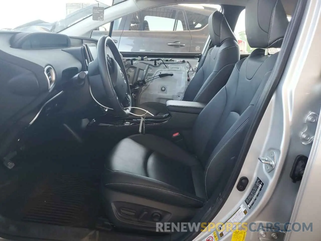 7 fotografías del automóvil dañado JTDKAMFP8M3174713 TOYOTA PRIUS 2021