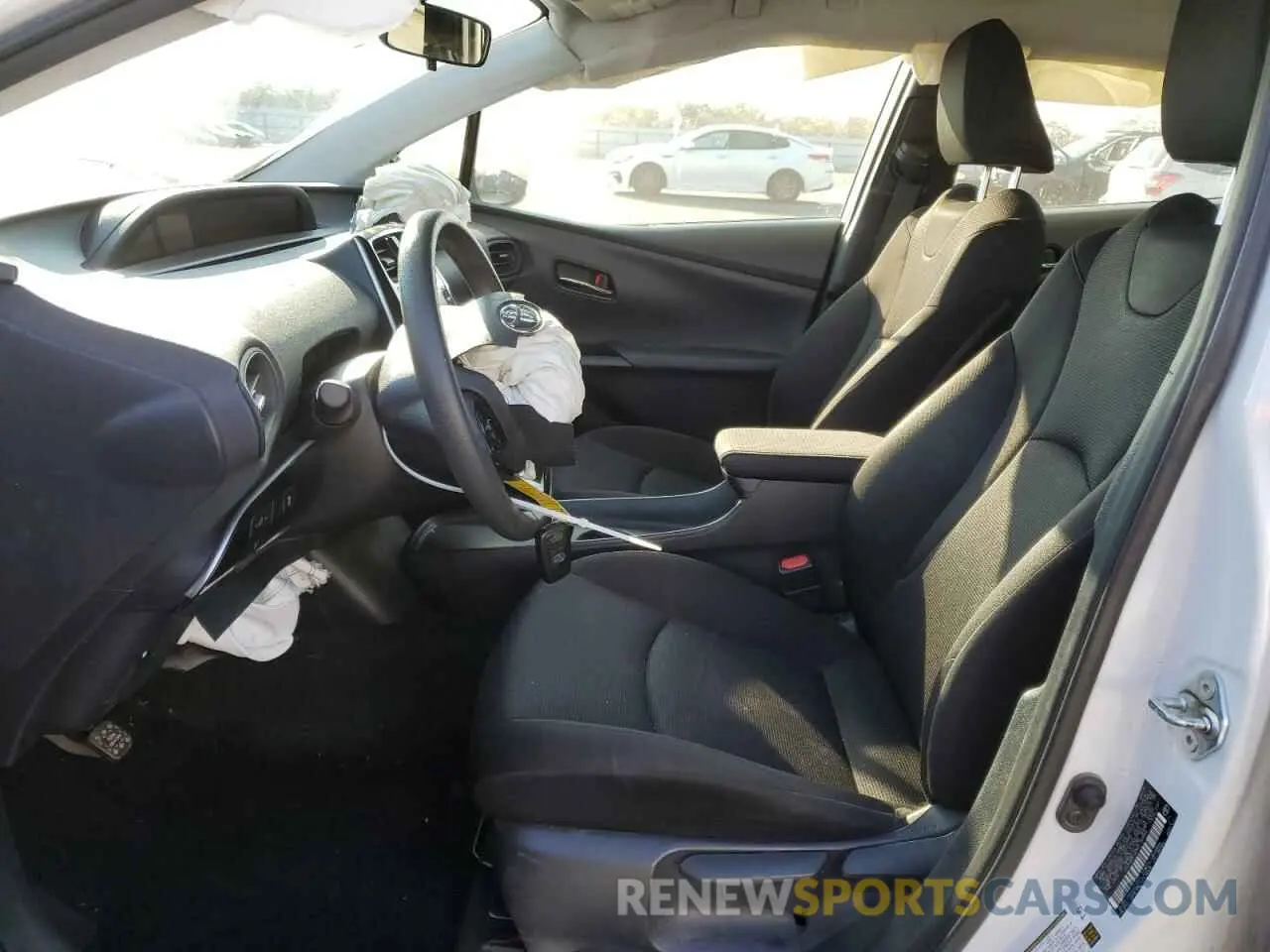 7 fotografías del automóvil dañado JTDKAMFU0M3134955 TOYOTA PRIUS 2021