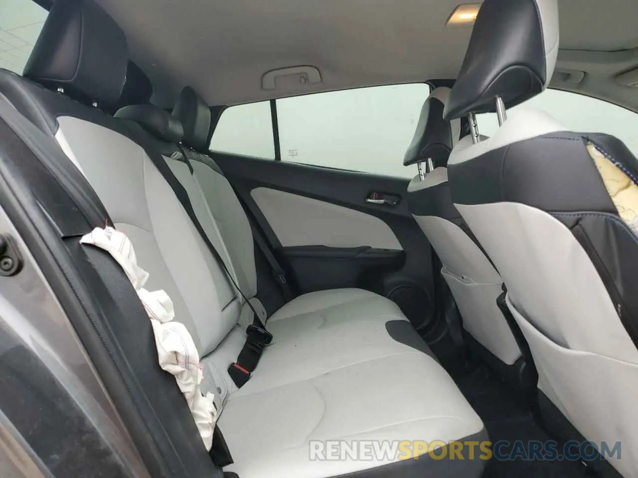 10 fotografías del automóvil dañado JTDKAMFU0M3138794 TOYOTA PRIUS 2021