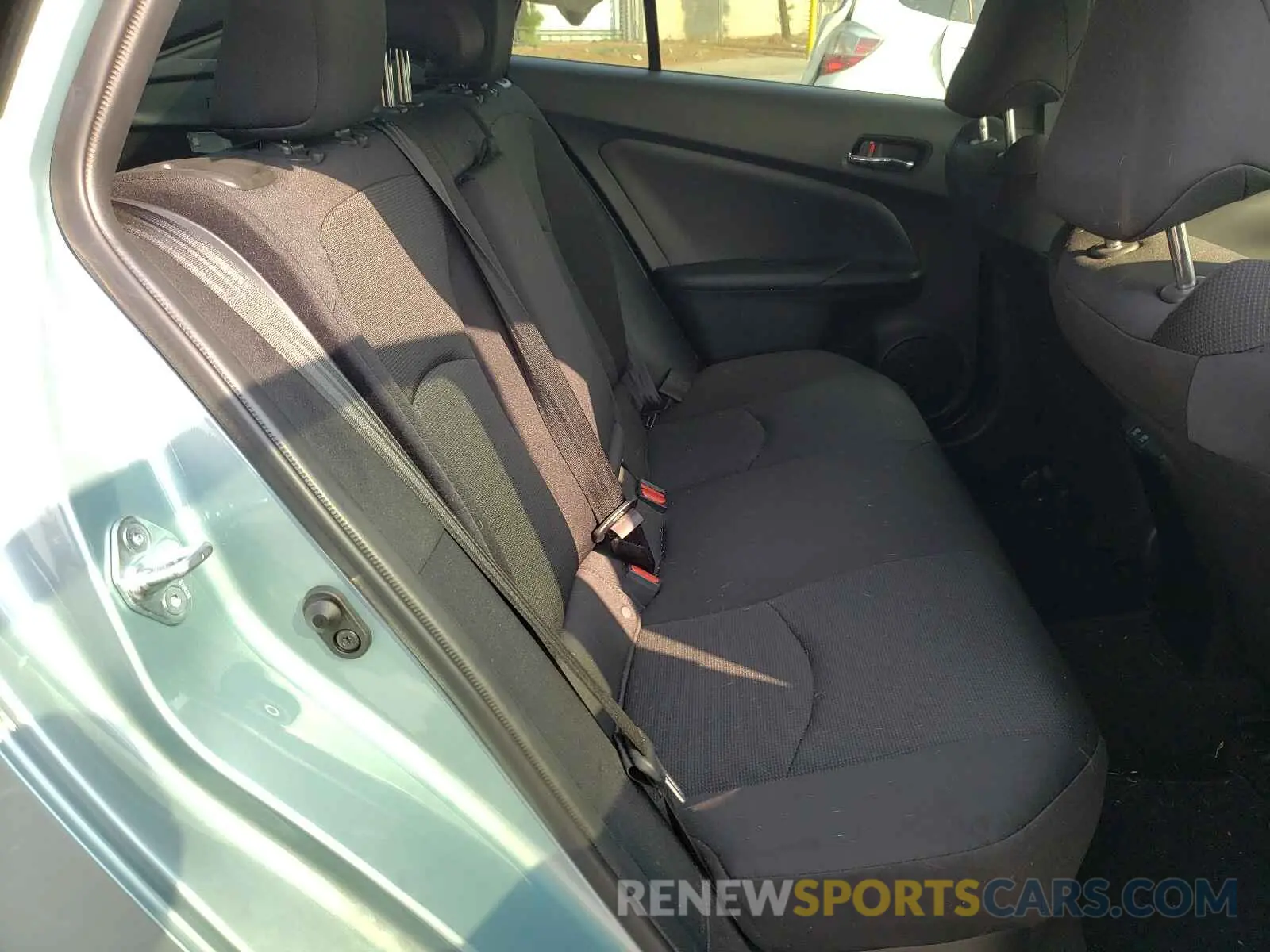 6 fotografías del automóvil dañado JTDKAMFU1M3132938 TOYOTA PRIUS 2021