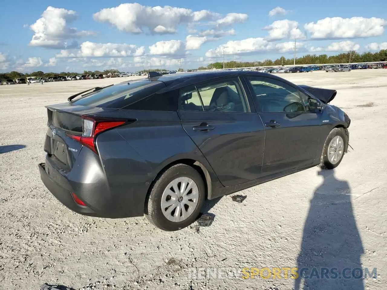 3 fotografías del automóvil dañado JTDKAMFU1M3142630 TOYOTA PRIUS 2021